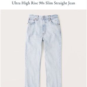 Abercrombie Ultra High Rise Slim Straight Jeans size 26S